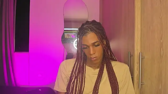 Snapshot of valeria_montess chatting on March 17, 3:25 am valeria montess online show from March 17, 3:25 am