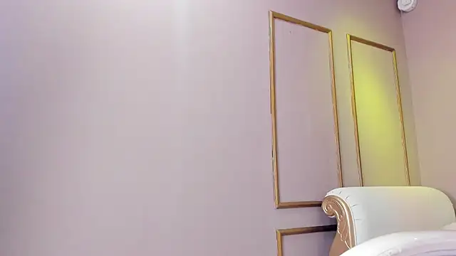 PerlaPreciosa online show from December 3, 4:13 am