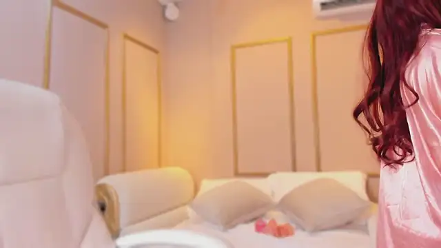 PerlaPreciosa online show from February 5, 4:08 am