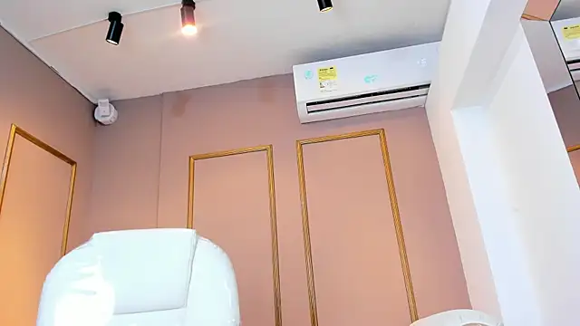 PerlaPreciosa online show from November 1, 4:08 am