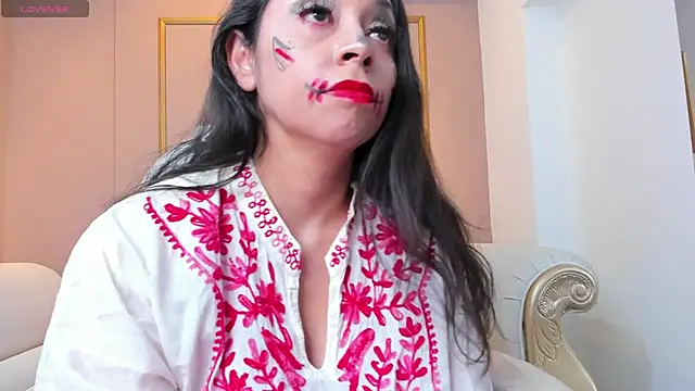 PerlaPreciosa online show from October 24, 4:00 am