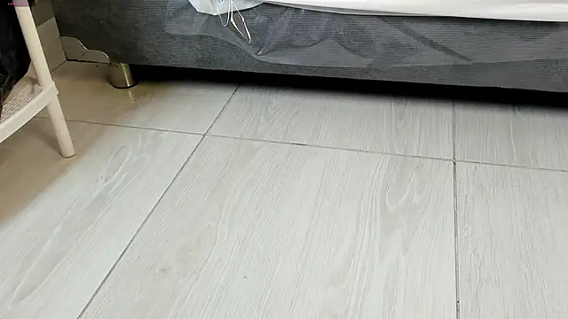 PerlaPreciosa online show from April 12, 4:05 am