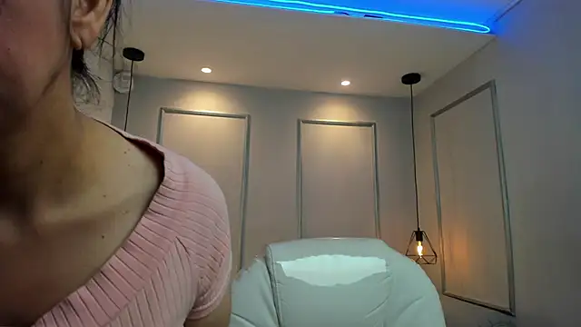 PerlaPreciosa online show from November 3, 12:31 pm