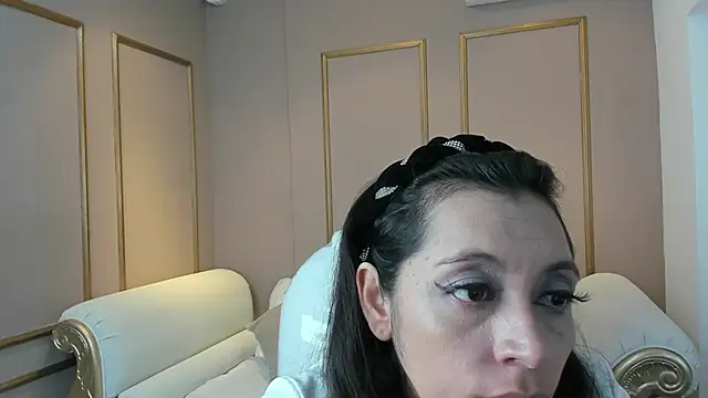 PerlaPreciosa online show from November 6, 3:54 am