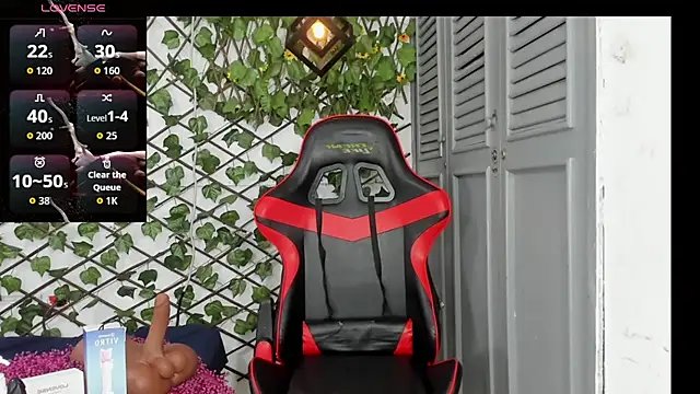 dani-lue online show from November 26, 12:16 pm