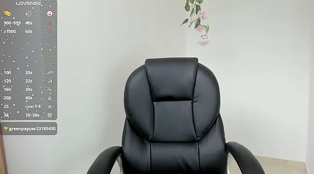 Ninna--1 online show from January 15, 4:11 pm