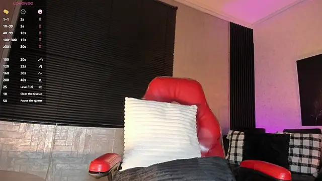 JhonyMiller  online show from March 15, 8:27 pm