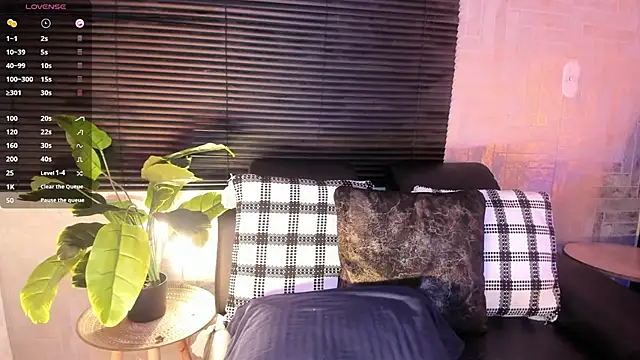 JhonyMiller  online show from March 4, 7:54 pm