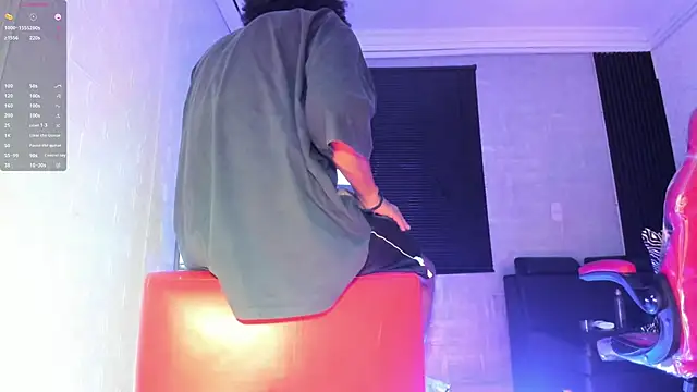 JhonyMiller  online show from October 28, 7:57 pm