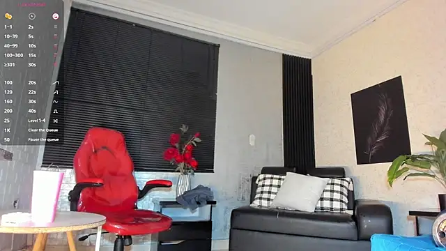 JhonyMiller  online show from April 17, 8:00 pm