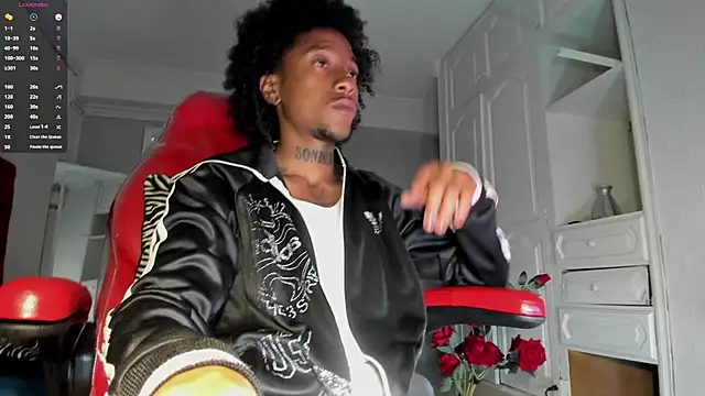 JhonyMiller  online show from December 1, 7:48 pm