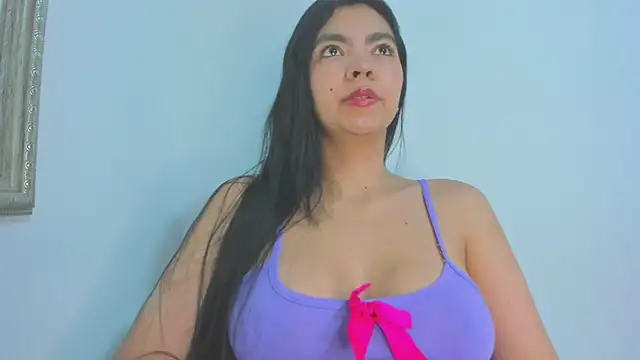 nathyy garcia online show from November 9, 4:49 am