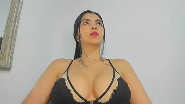 nathyy garcia online show from November 12, 4:05 am