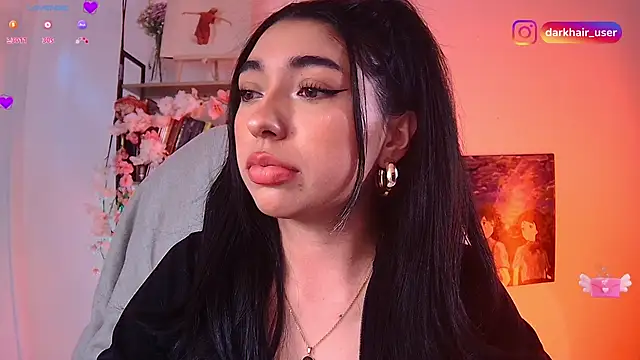 Snapshot of Sweet_Nyx chatting on May 17, 8:42 pm Sweet Nyx online show from May 17, 8:42 pm