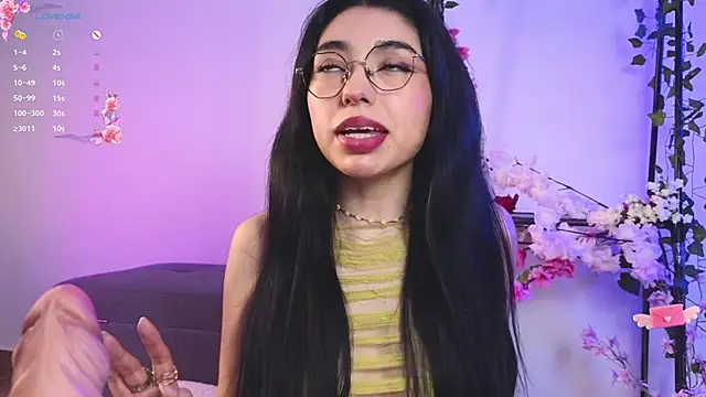 Sweet Nyx online show from October 1, 9:40 pm