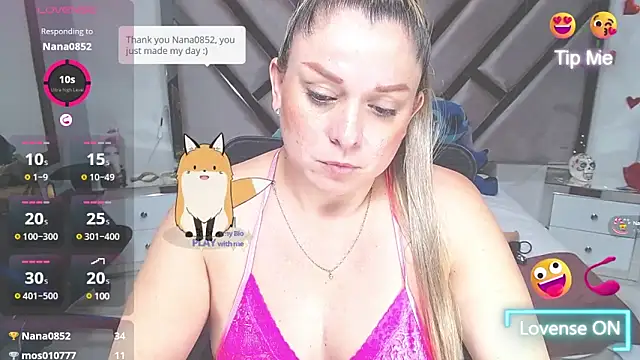 Snapshot of natalia5560 chatting on February 20, 5:41 pm natalia5560 online show from February 20, 5:41 pm