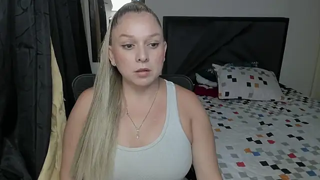 natalia5560 online show from March 19, 9:15 pm