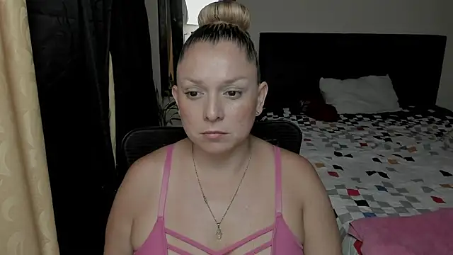 natalia5560 online show from March 2, 9:00 pm