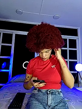 loladupont online show from April 14, 2:38 am