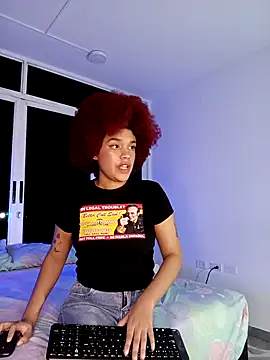 loladupont online show from April 7, 2:46 am