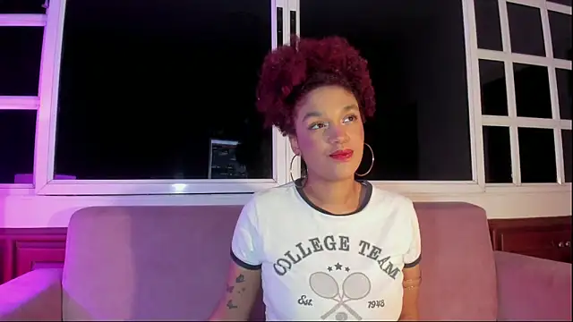 loladupont online show from September 12, 3:06 am