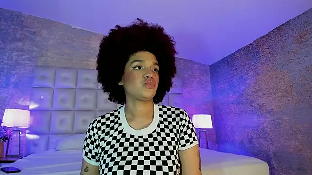 loladupont online show from February 23, 3:08 am