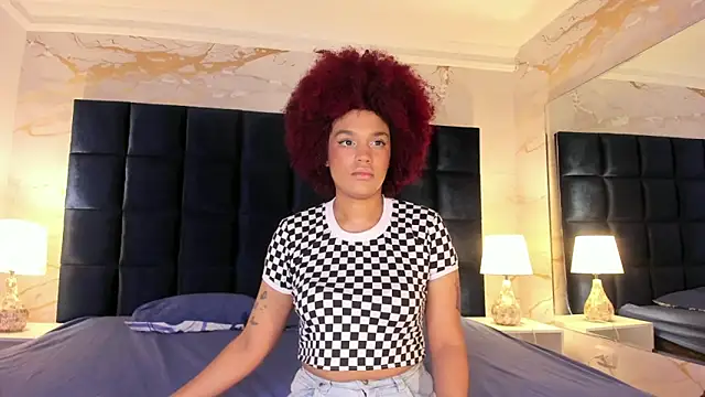 loladupont online show from March 15, 3:13 am