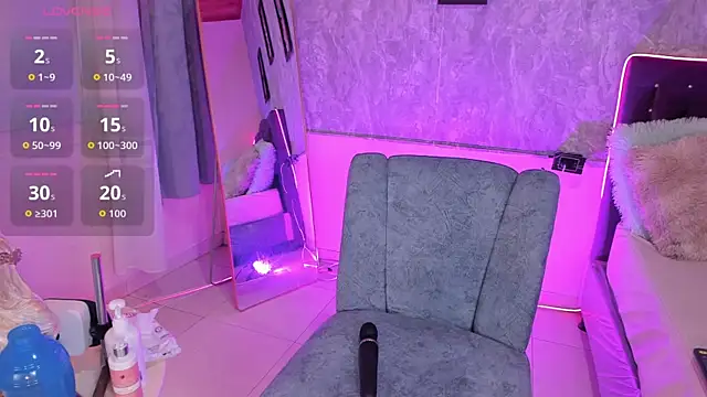 Little lili19 online show from May 24, 4:23 am