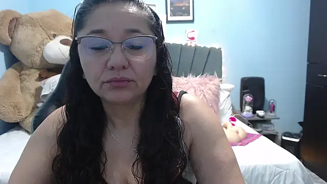 AngelRouss online show from February 28, 8:36 am