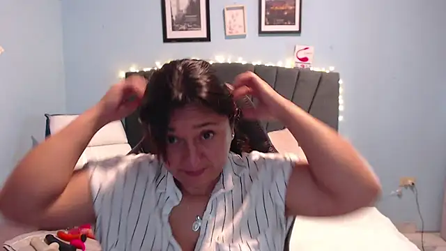 AngelRouss online show from March 1, 2:34 pm