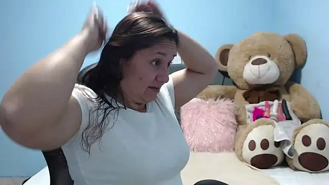 AngelRouss online show from October 1, 5:12 am