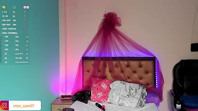 Queensamantha777 online show from March 11, 11:01 am