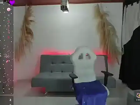 lovelypocahontas11 online show from January 19, 6:53 am