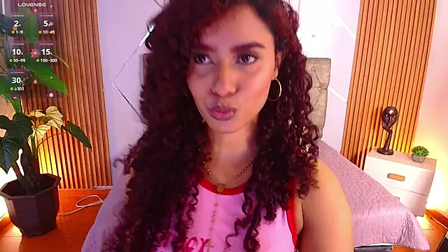 charlottee white online show from March 2, 8:05 pm