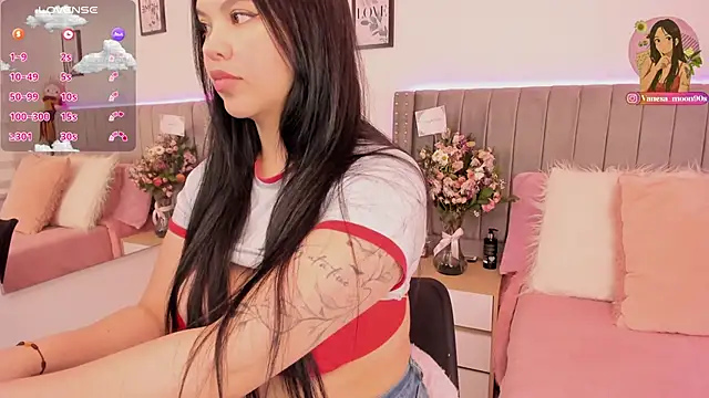 vanesa moon   online show from April 18, 12:57 am