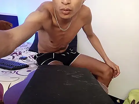 codysmith online show from December 3, 5:12 pm