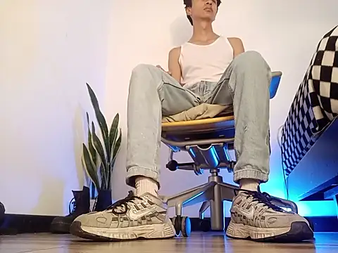 codysmith online show from November 8, 12:52 pm