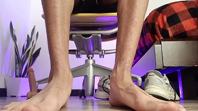 codysmith online show from October 18, 4:42 pm