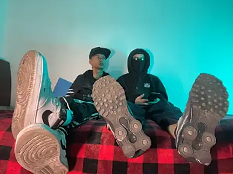 codysmith online show from April 6, 1:56 am