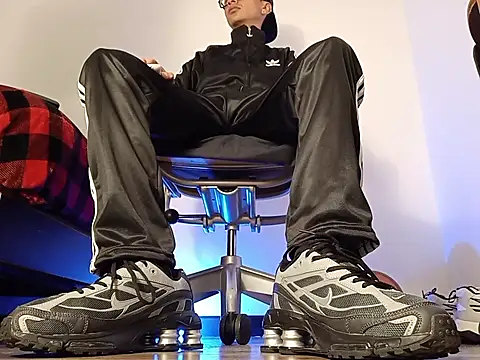 codysmith online show from January 14, 9:35 am