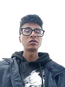 codysmith online show from February 6, 3:30 pm