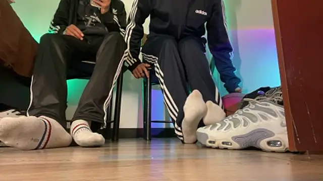 codysmith online show from April 15, 12:53 pm