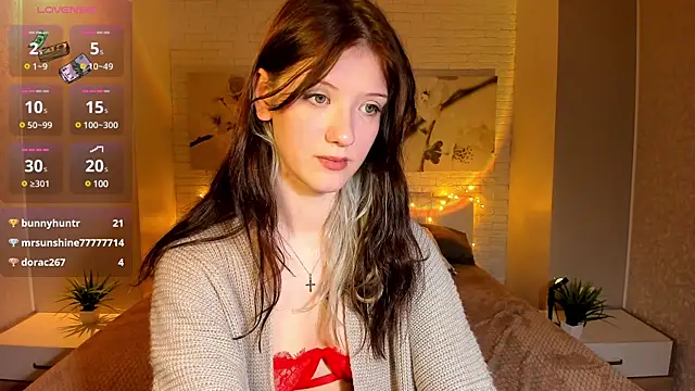 Lina Vi online show from March 19, 12:37 am