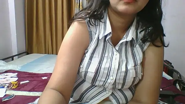 Riya Stream01 online show from April 28, 7:40 pm