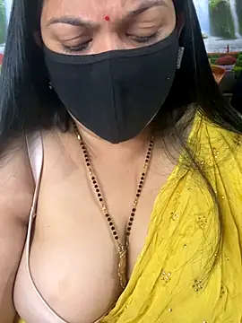 FlatVincy4 online show from October 28, 5:18 am