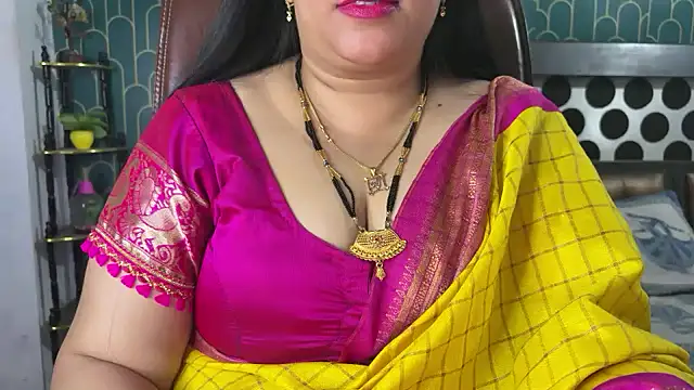 FlatVincy4 online show from February 12, 4:51 pm