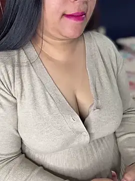 FlatVincy4 online show from December 4, 4:50 pm