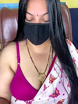 FlatVincy4 online show from November 26, 4:12 am