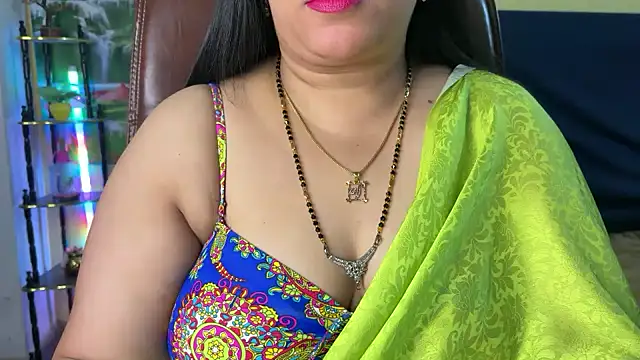 FlatVincy4 online show from January 14, 7:45 am