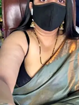 FlatVincy4 online show from November 24, 3:56 pm